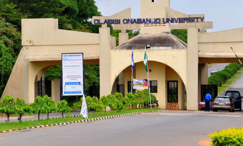Again gunmen attack OOU students, cart away car, phones